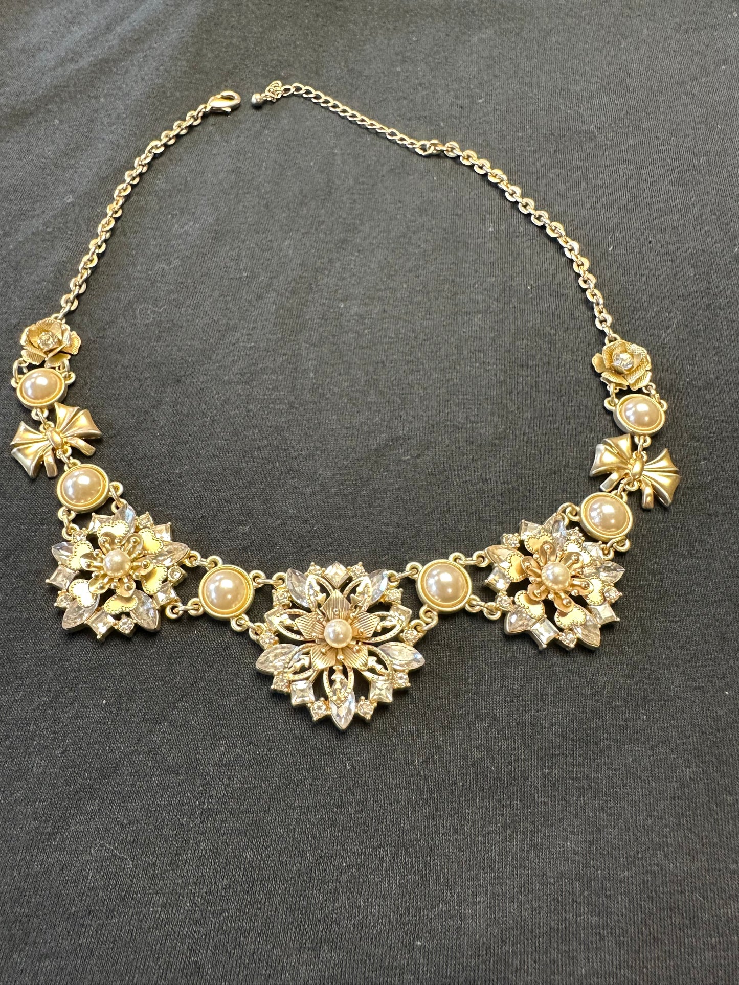 Gold and Pearl Necklace