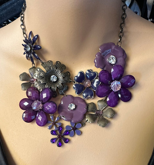 Purple Flower Necklace- Bridgerton Collection